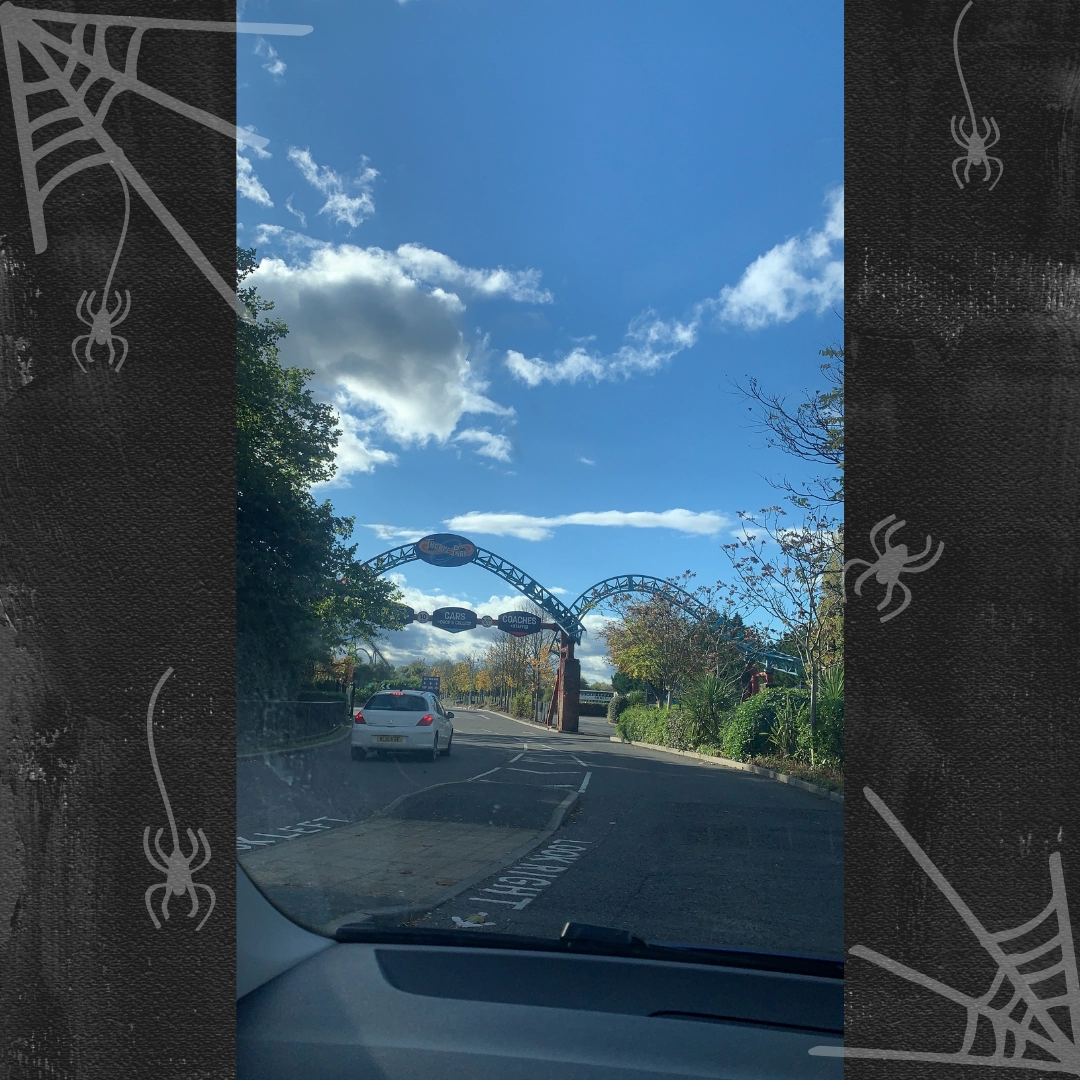 Thorpe Park entrance